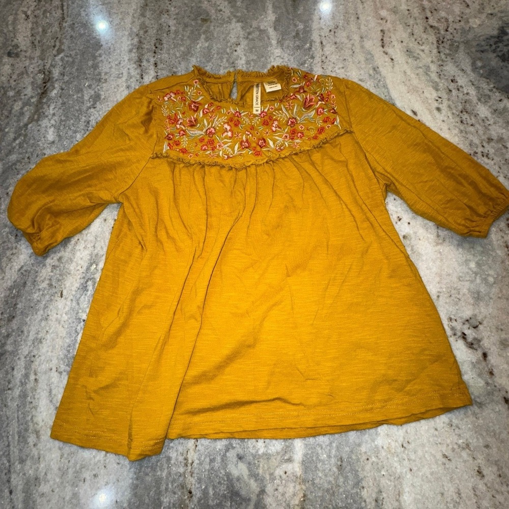 Forgotten Grace Women's Medium Embroidered Top‎ Blouse Mustard Yellow
